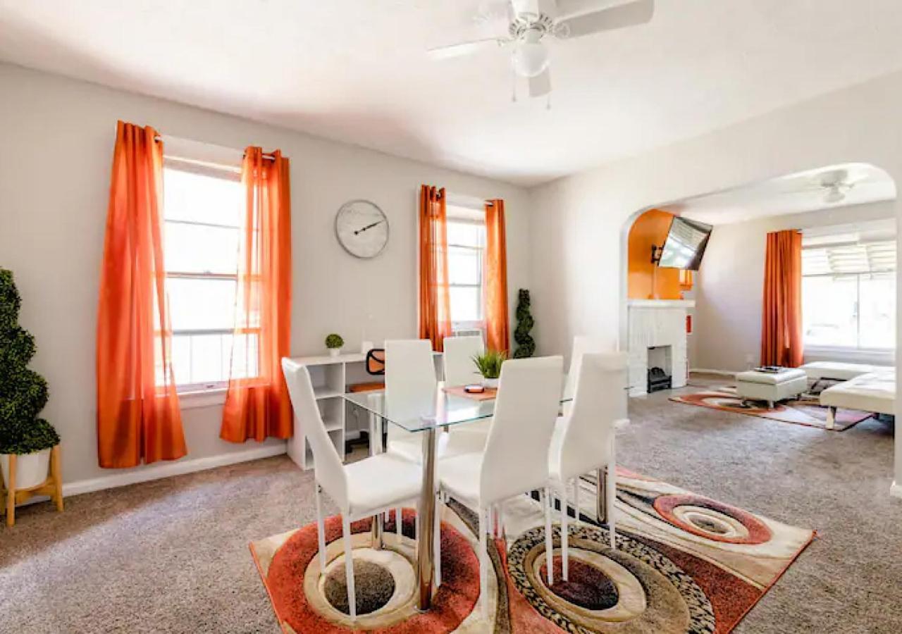 La Naranja Retreat - Cozy Duplex Near Downtown With Parking, 300 Mb Wifi & Self Check In Villa Cleveland Buitenkant foto